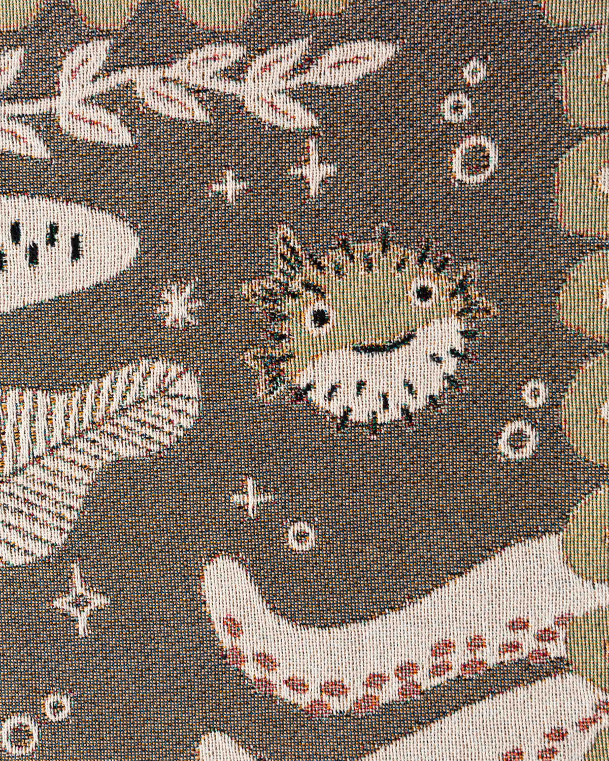 Mermaids Throw Blanket (Beige)