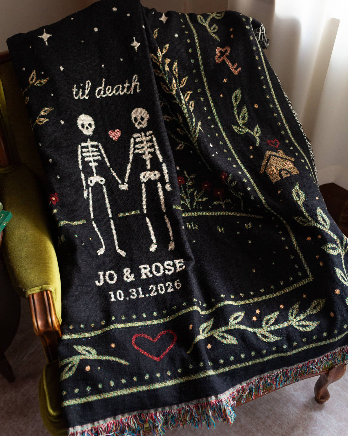 Skeleton Sweethearts Blanket