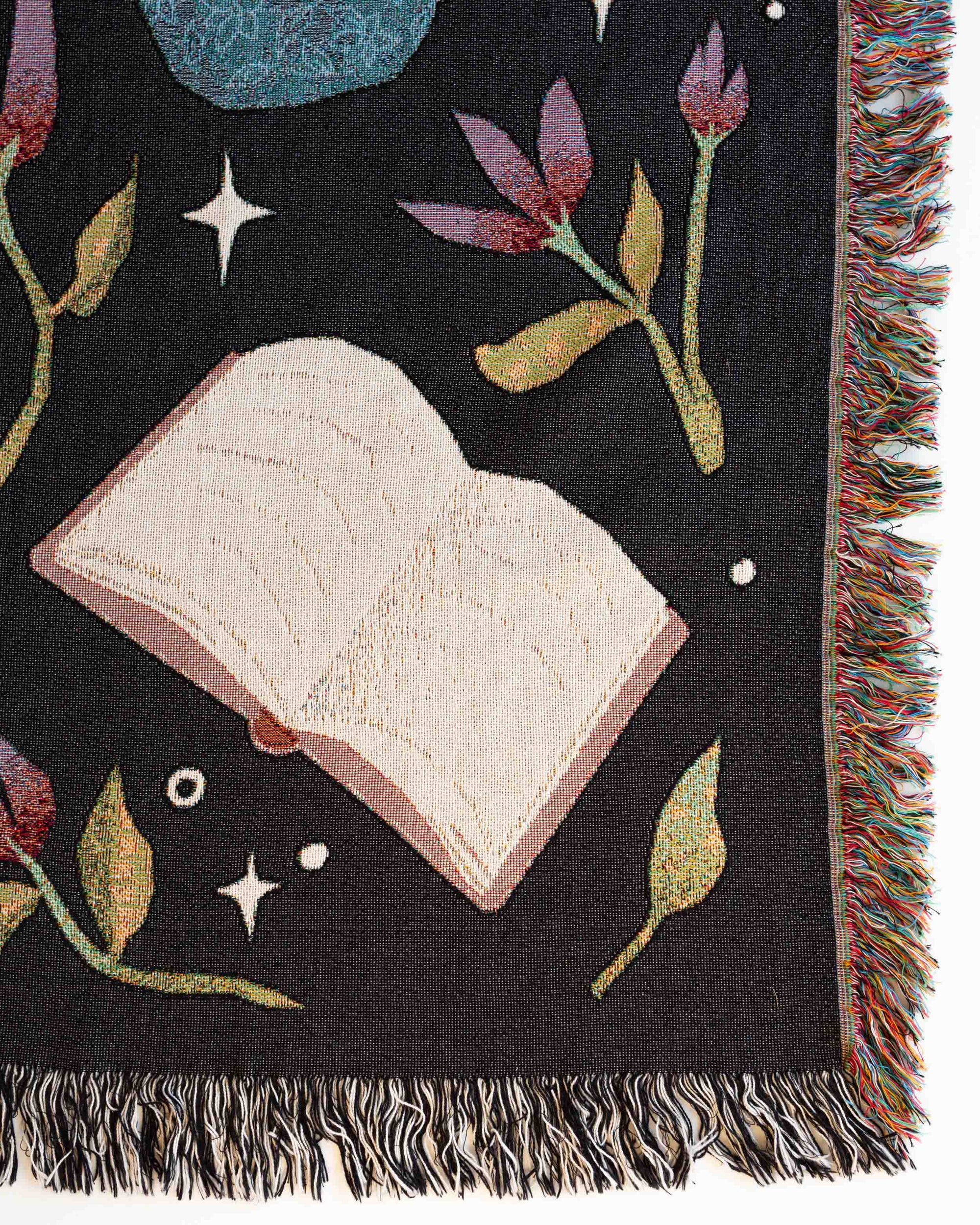 Books & Blooms Blanket