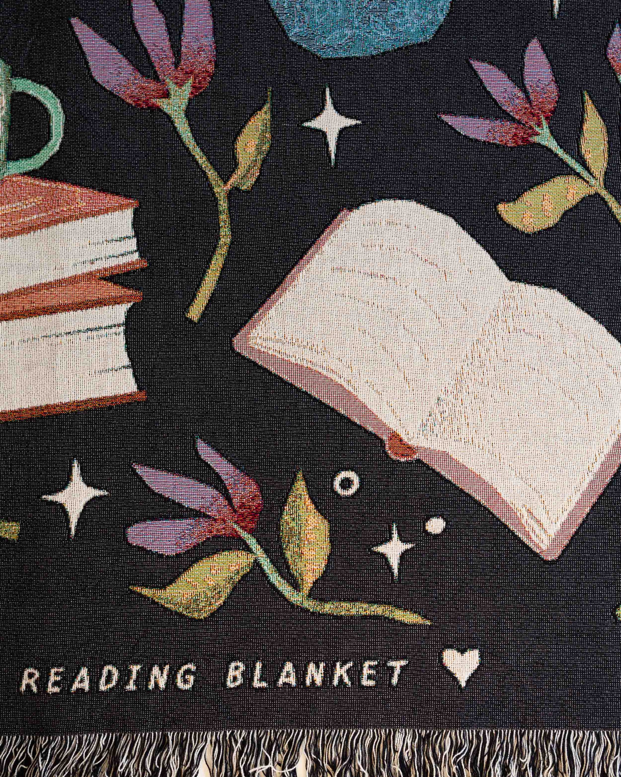 Books & Blooms Blanket