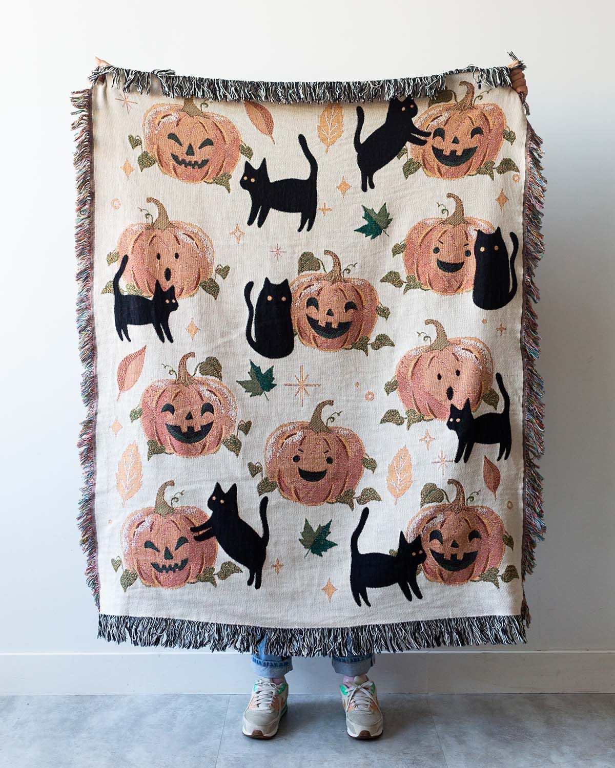 Pumpkin & Cats Throw Blanket