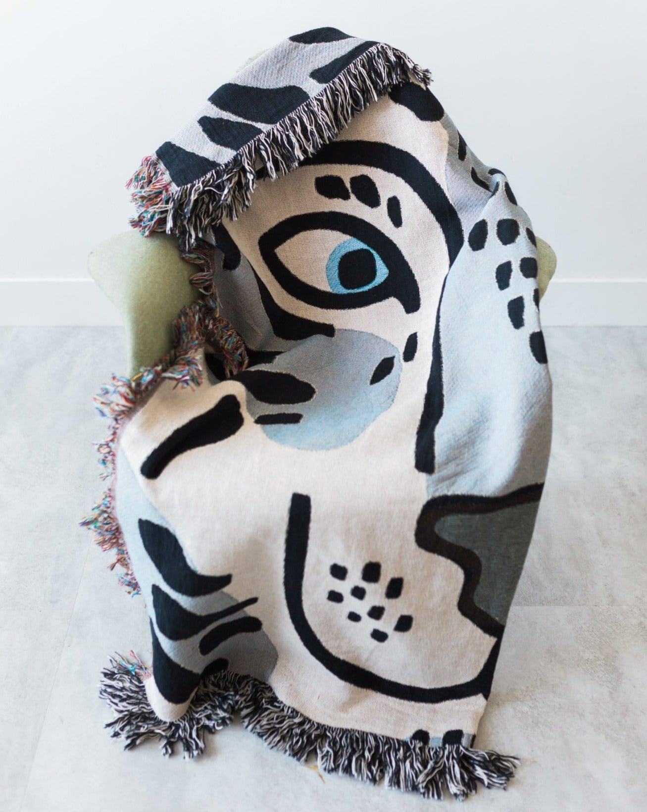 Tiger Woven Blanket - Blue Grey