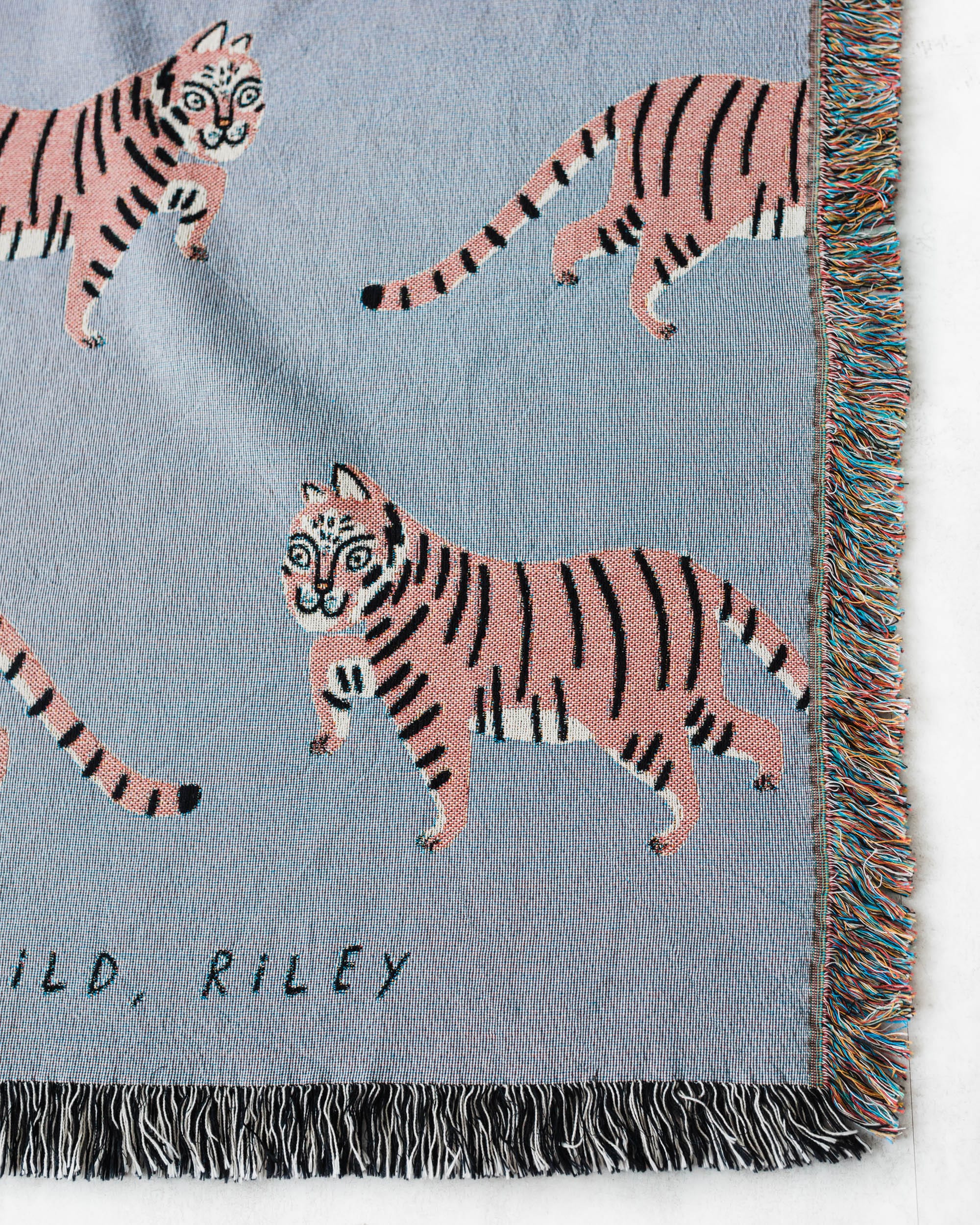 Tiger Throw Blanket (Purple)