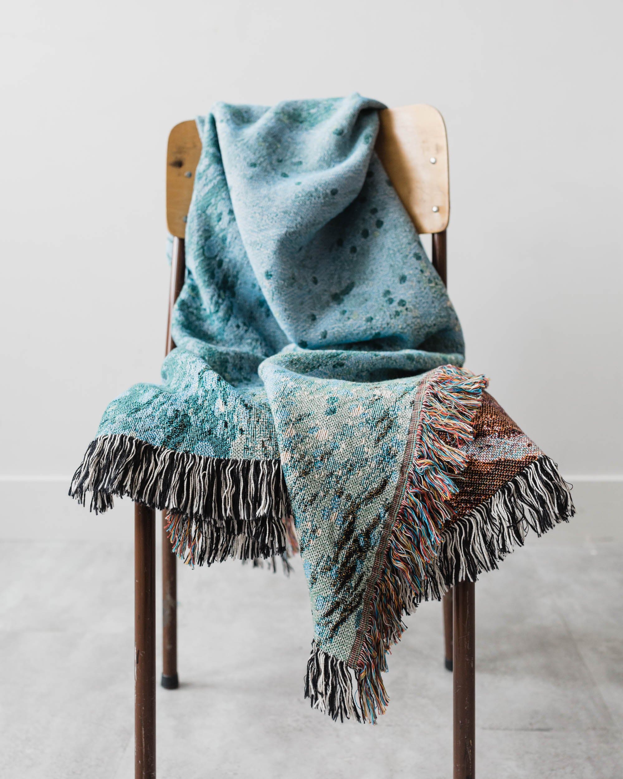 Marble Throw Blanket (Blue)