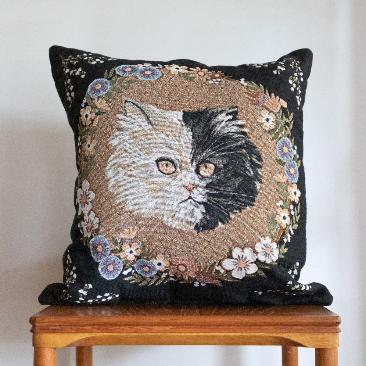 Black &amp; White Cat Woven Pillow