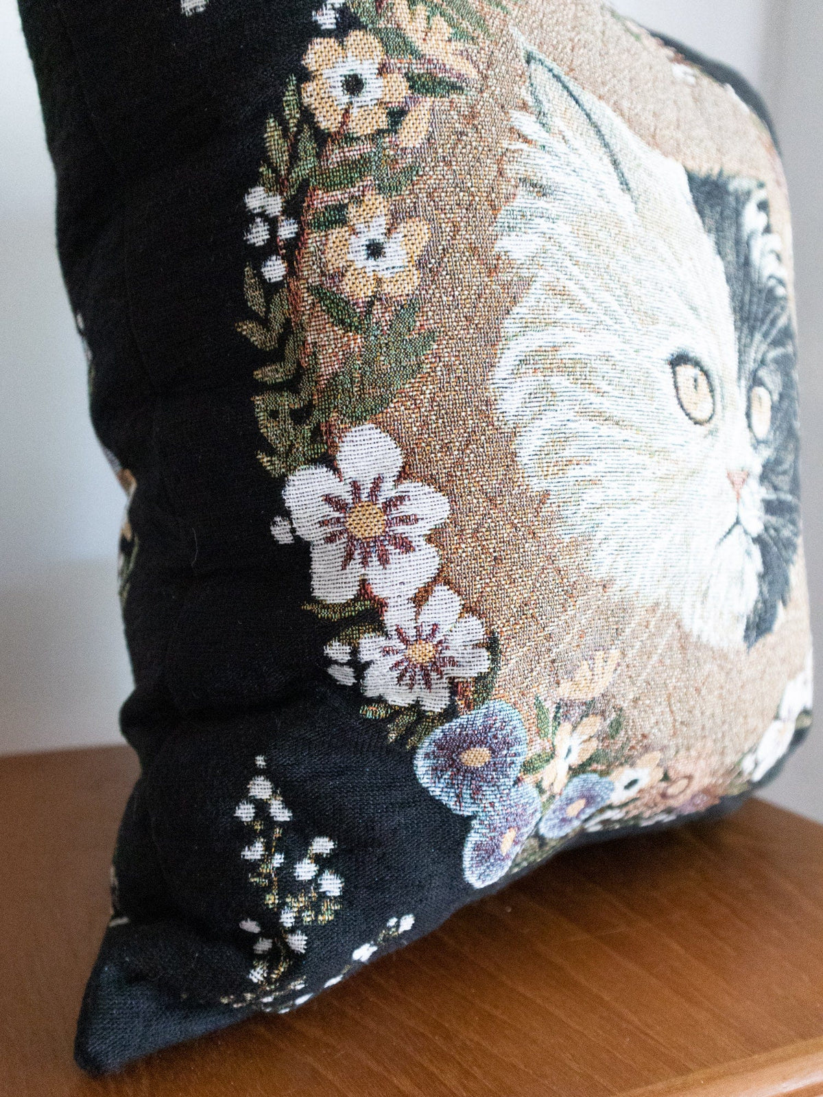 Black &amp; White Cat Woven Pillow