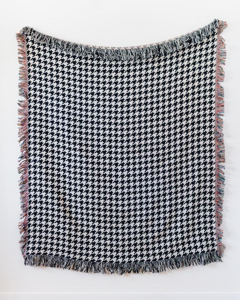 Houndstooth Woven Throw Blanket