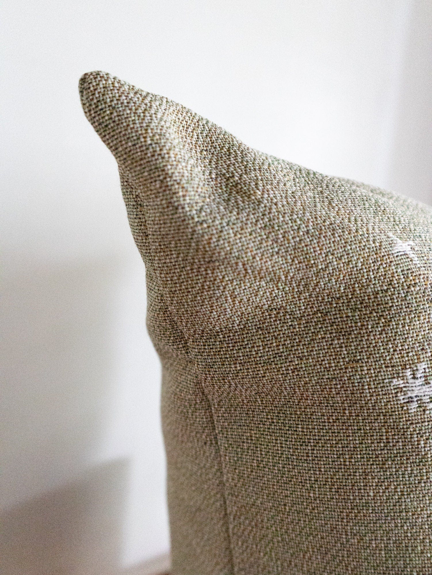 Christmas Pillow: Let It Snow Beige